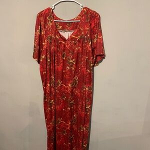 Red floral women’s XXL kaftan house dress
